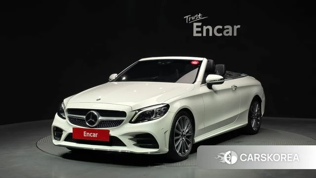 Mercedes-Benz C-Class W205 2023 Белый из Кореи
