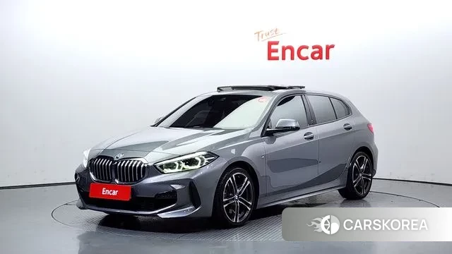 BMW 1 Series (F40) 2023 Серый из Кореи