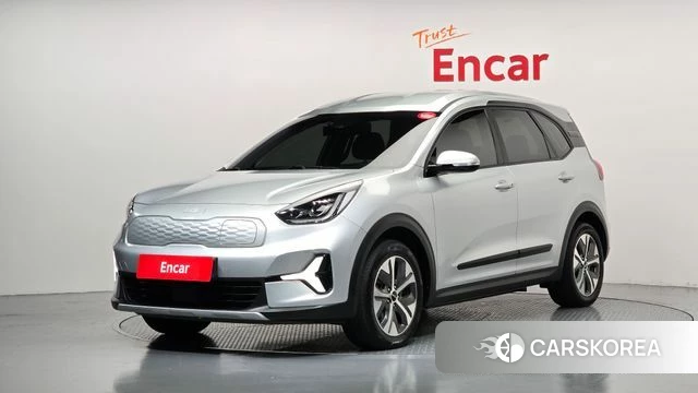 Kia Niro Plus 2022 Серебряный из Кореи