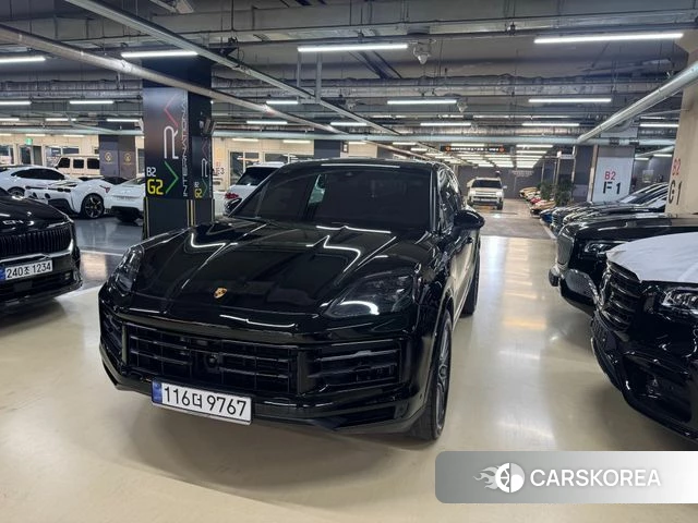 Porsche Cayenne (PO536) 2024 Черный из Кореи