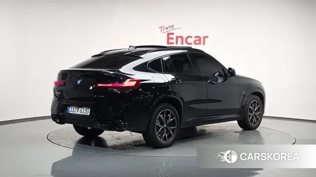 BMW X4 (G02) 2022 Черный из Кореи