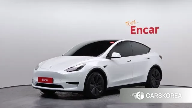 Tesla Model Y 2024 Белый из Кореи
