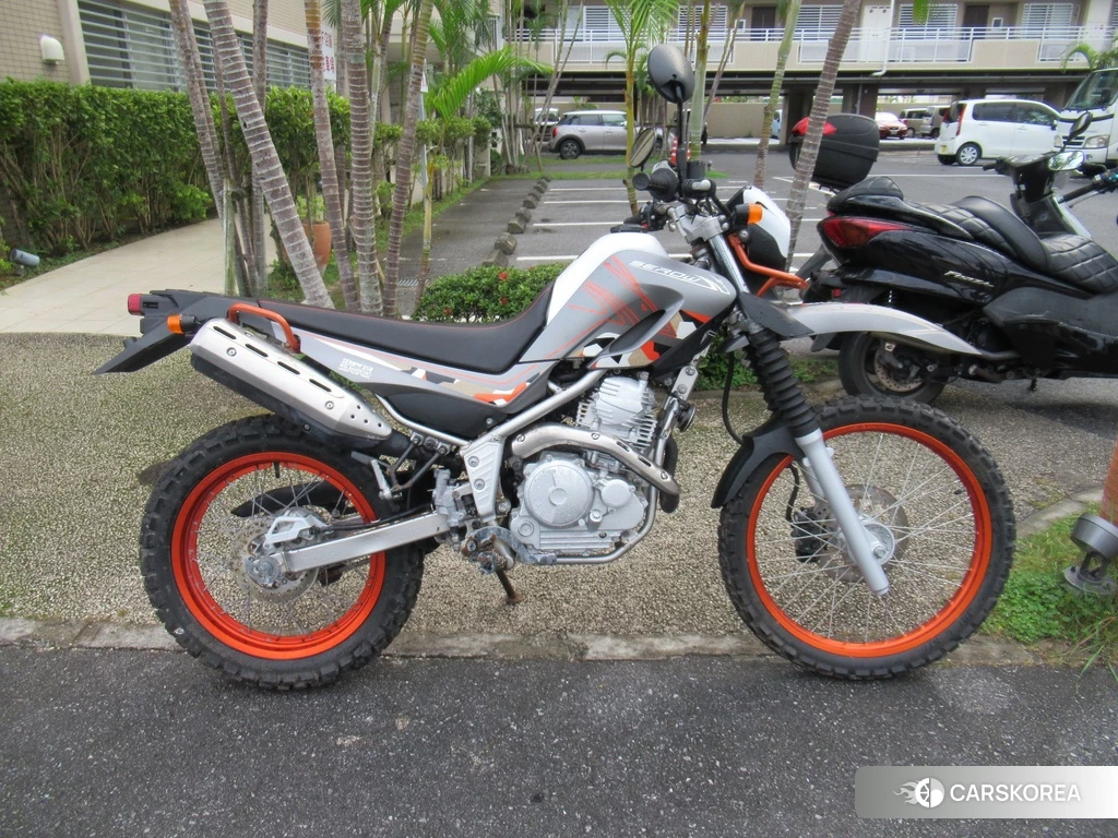 Проданный Yamaha SEROW 250 2015 из Японии