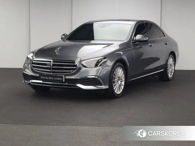 Mercedes-Benz E-Class W213 2020 Серый из Кореи