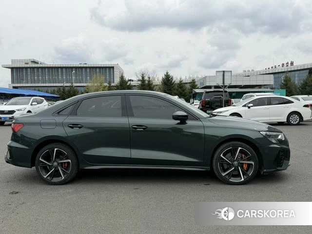 Audi A3 2021 Зеленый из Китая