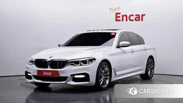 BMW 5 Series (G30) 2018 Белый из Кореи