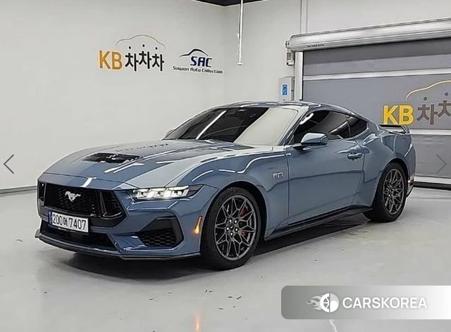 Ford Mustang 7th Generation 2024 Небесно-голубой из Кореи