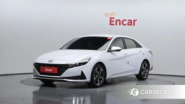 Hyundai Avante (CN7) 2023 Белый из Кореи