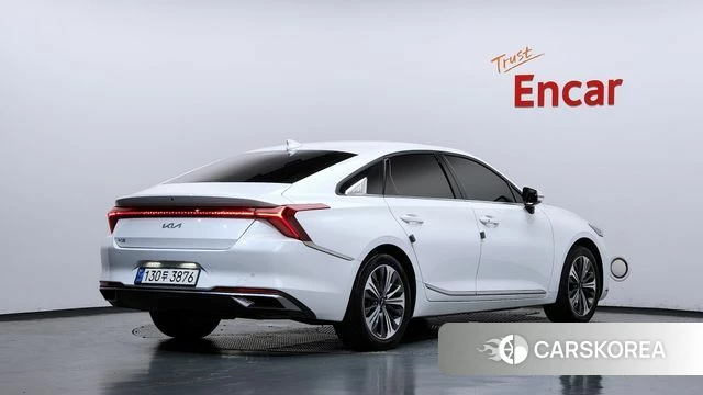 Kia K8 2022 Белый из Кореи