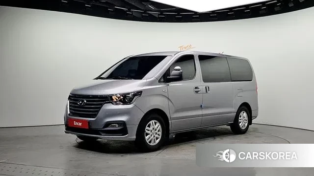 Hyundai The New Grand Starex 2019 Серебряный из Кореи