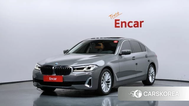 BMW 5 Series (G30) 2022 Серый из Кореи
