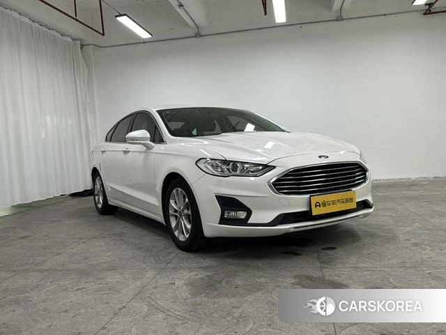 Ford Mondeo 2020 Белый из Китая