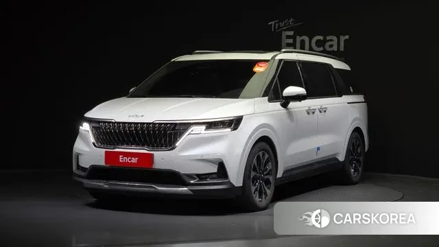 Kia Carnival 4th generation 2022 Белый из Кореи