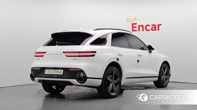 Genesis GV70 2022 Белый из Кореи