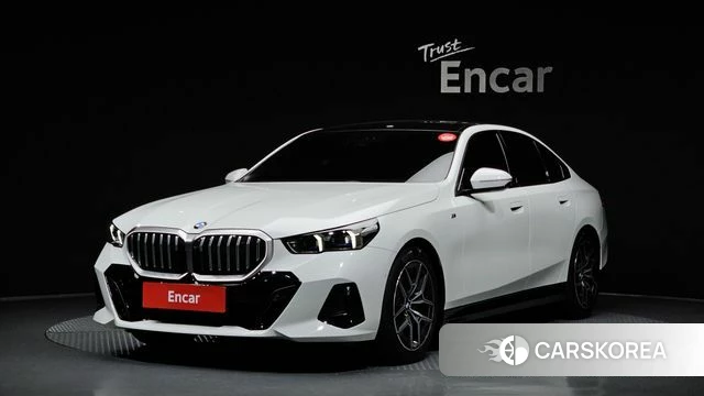 BMW 5 Series (G60) 2025 Белый из Кореи