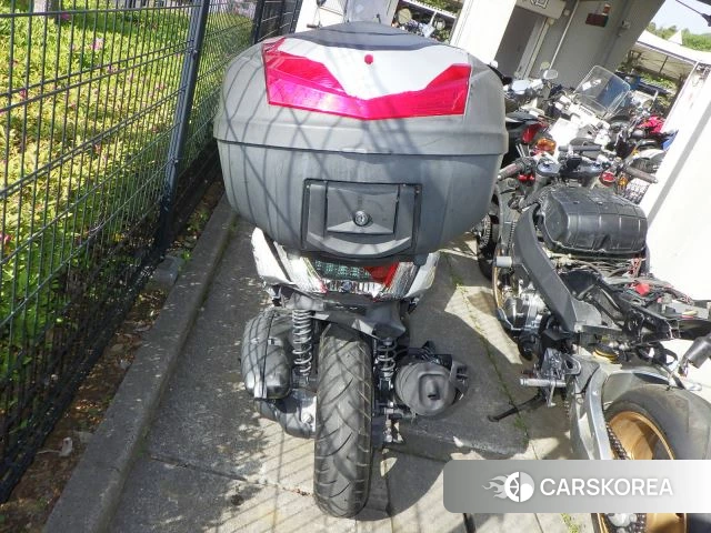 Rear photo