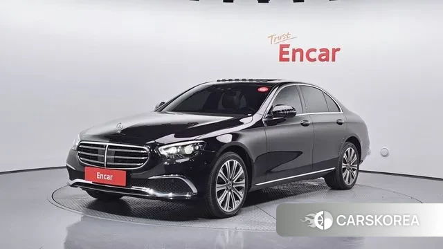 Mercedes-Benz E-Class W213 2022 Черный из Кореи
