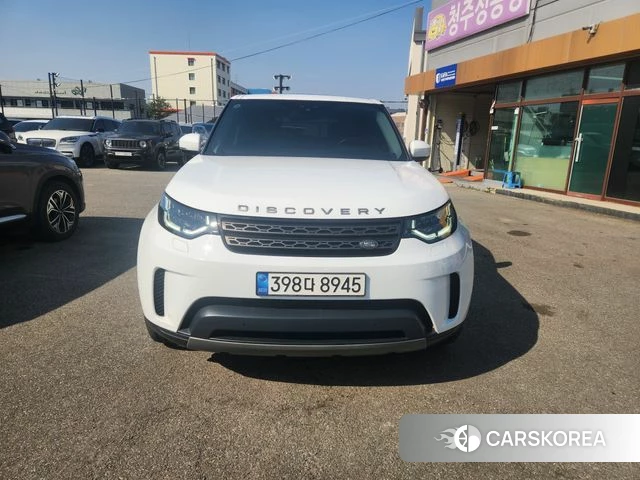 Land Rover Discovery 5 2019 Белый из Кореи