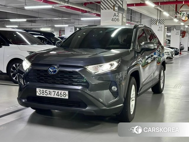 Toyota RAV4 5th Generation 2020 Серый из Кореи