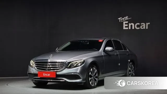 Mercedes-Benz E-Class W213 2020 Серый из Кореи