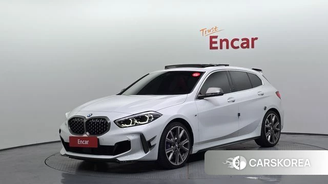 BMW 1 Series (F40) 2021 Белый из Кореи