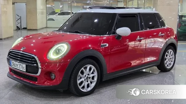Mini Cooper 2021 Красный из Кореи