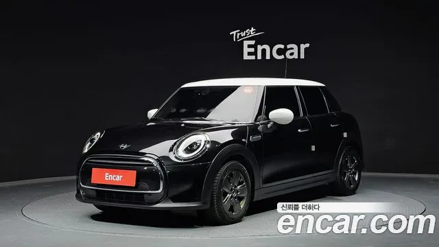 Mini Cooper 2022 Черный из Кореи