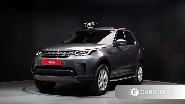 Land Rover Discovery 5 2019 Серый из Кореи
