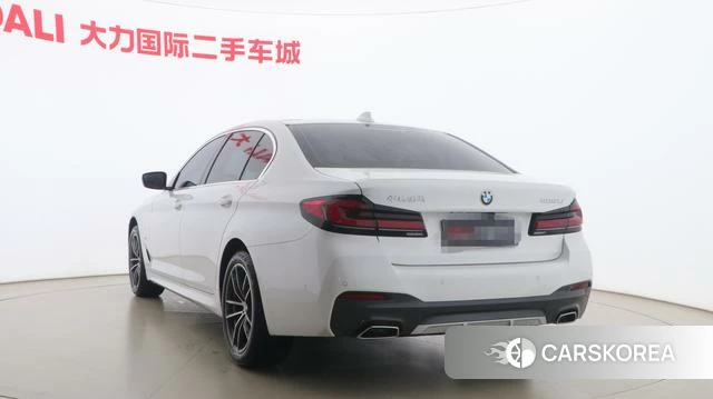 BMW 5 series 2022 Белый из Китая