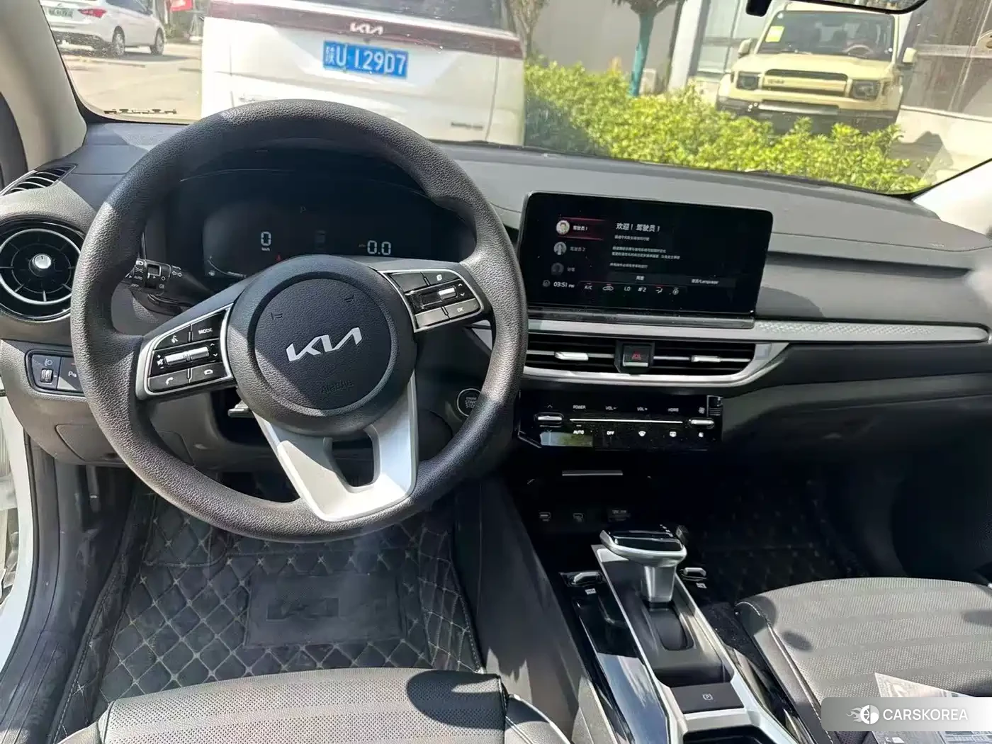 Kia K3 2025 Белый из Китая