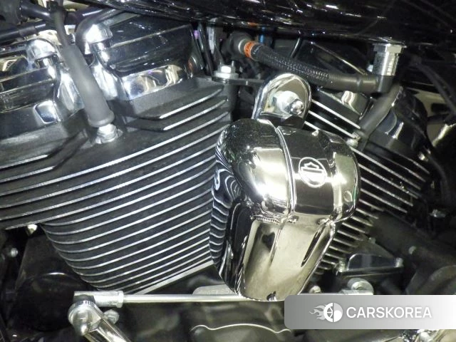 Engine photo