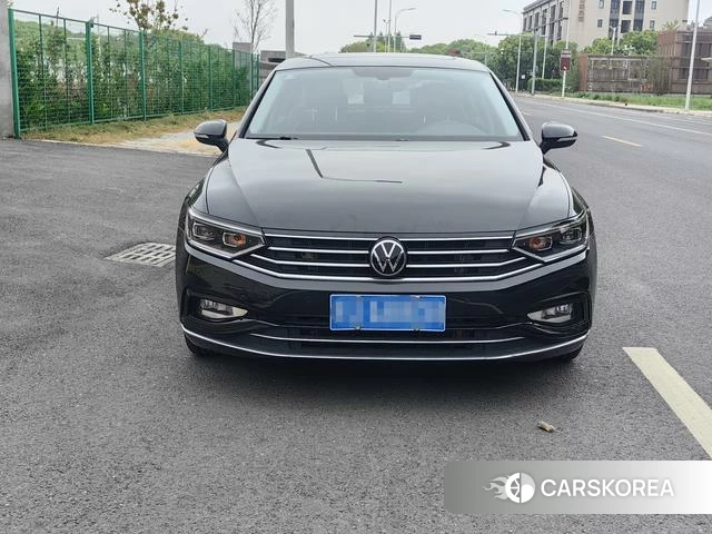 Volkswagen Magotan 2022 Черный из Китая