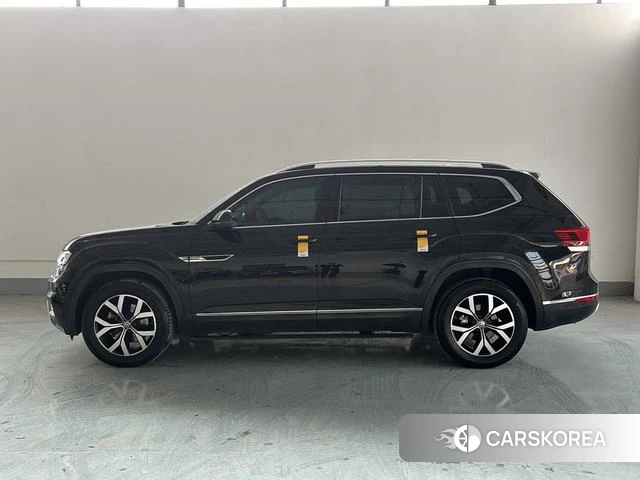 Volkswagen Tourang 2019 Черный из Китая