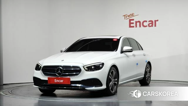 Mercedes-Benz E-Class W213 2022 Белый из Кореи