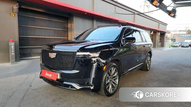 Cadillac Escalade 5th Generation 2023 Черный из Кореи