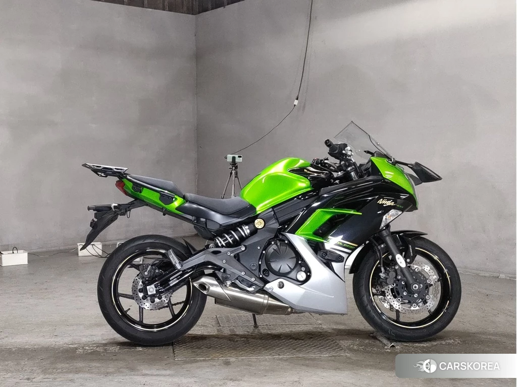 Проданный Kawasaki NINJA 400 2014 из Японии