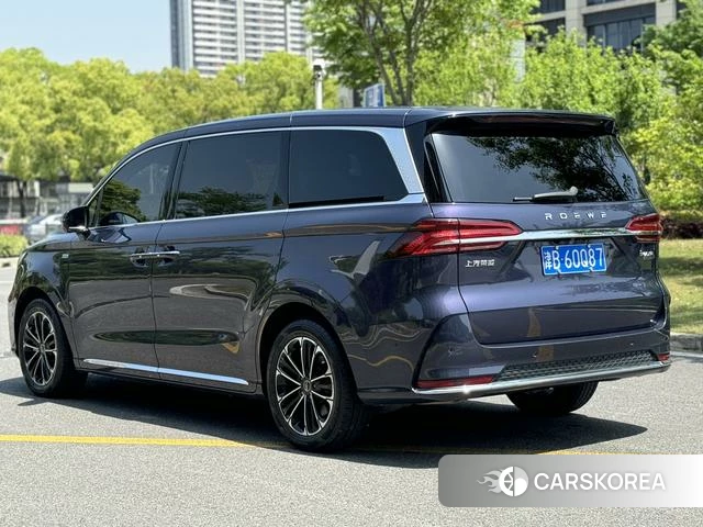 Roewe iMAX8 2021 Синий из Китая