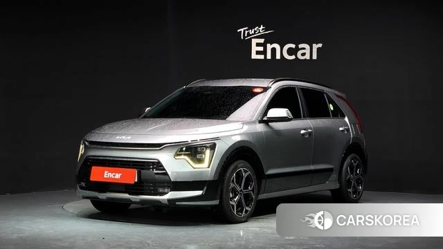 Kia Di Ol Nu Niro 2022 Серебристо-серый из Кореи