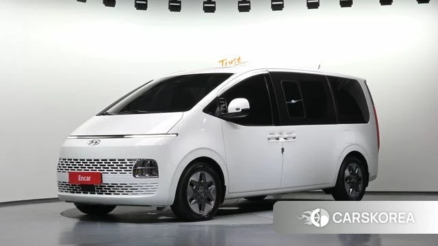 Hyundai Staria 2021 Белый из Кореи