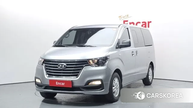 Hyundai The New Grand Starex 2021 Серебристо-серый из Кореи