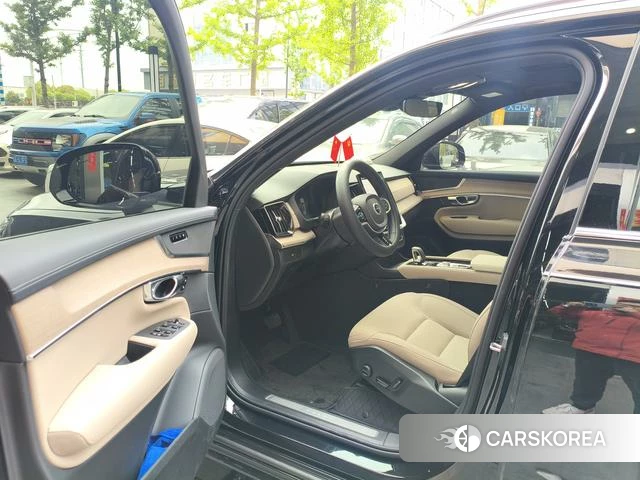 Volvo XC90 2026 Черный из Китая