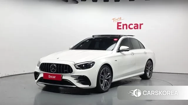 Mercedes-Benz E-Class W213 2022 Белый из Кореи