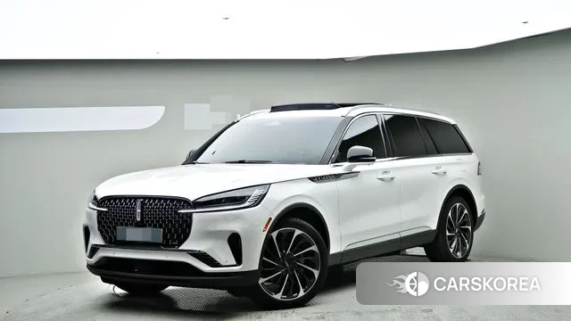 Lincoln Aviator 2nd generation 2025 Белый из Кореи