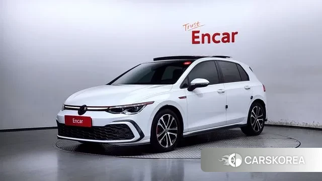 Volkswagen Golf 8th Generation 2024 Белый из Кореи