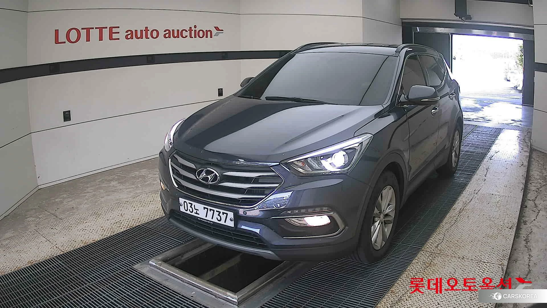 Hyundai Santa Fe 2018 Другое из Кореи