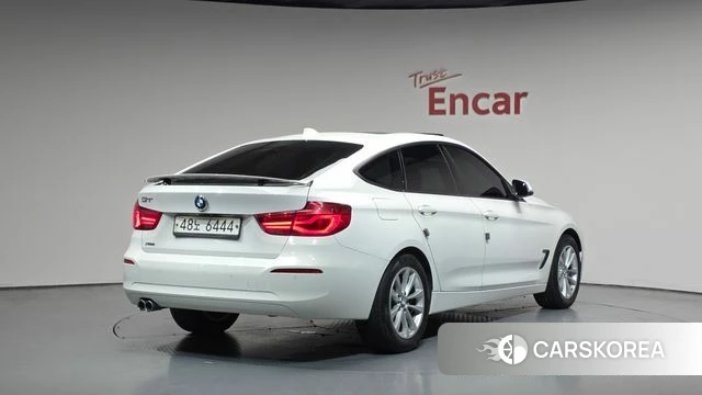 BMW 3 Series GT (F34) 2018 Белый из Кореи