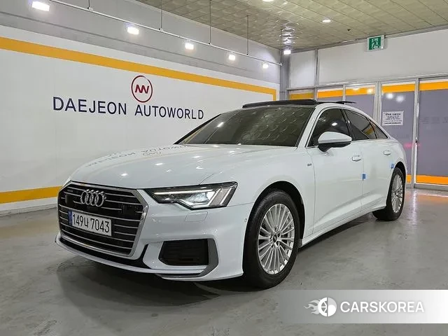 Audi A6 (C8) 2021 Белый из Кореи