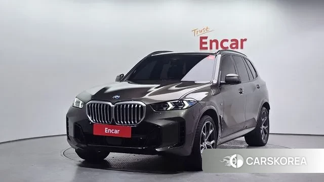 BMW X5 (G05) 2024 Песочный из Кореи