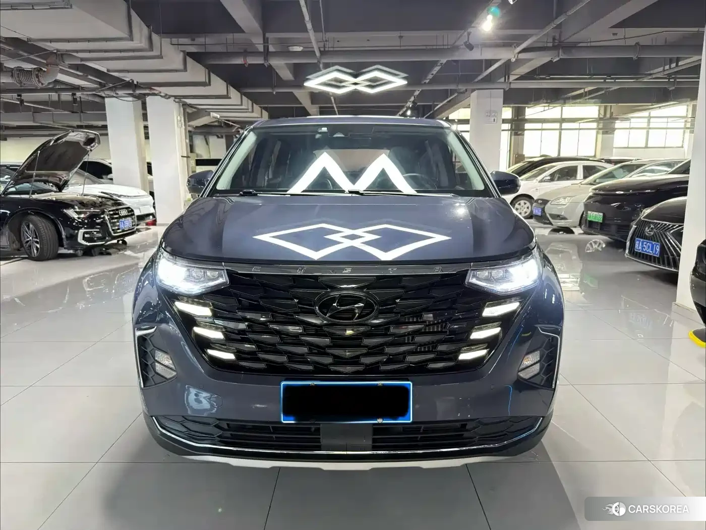 Hyundai Kustu 2023 Silver/gray из Китая