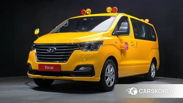 Hyundai The New Grand Starex 2018 Желтый из Кореи